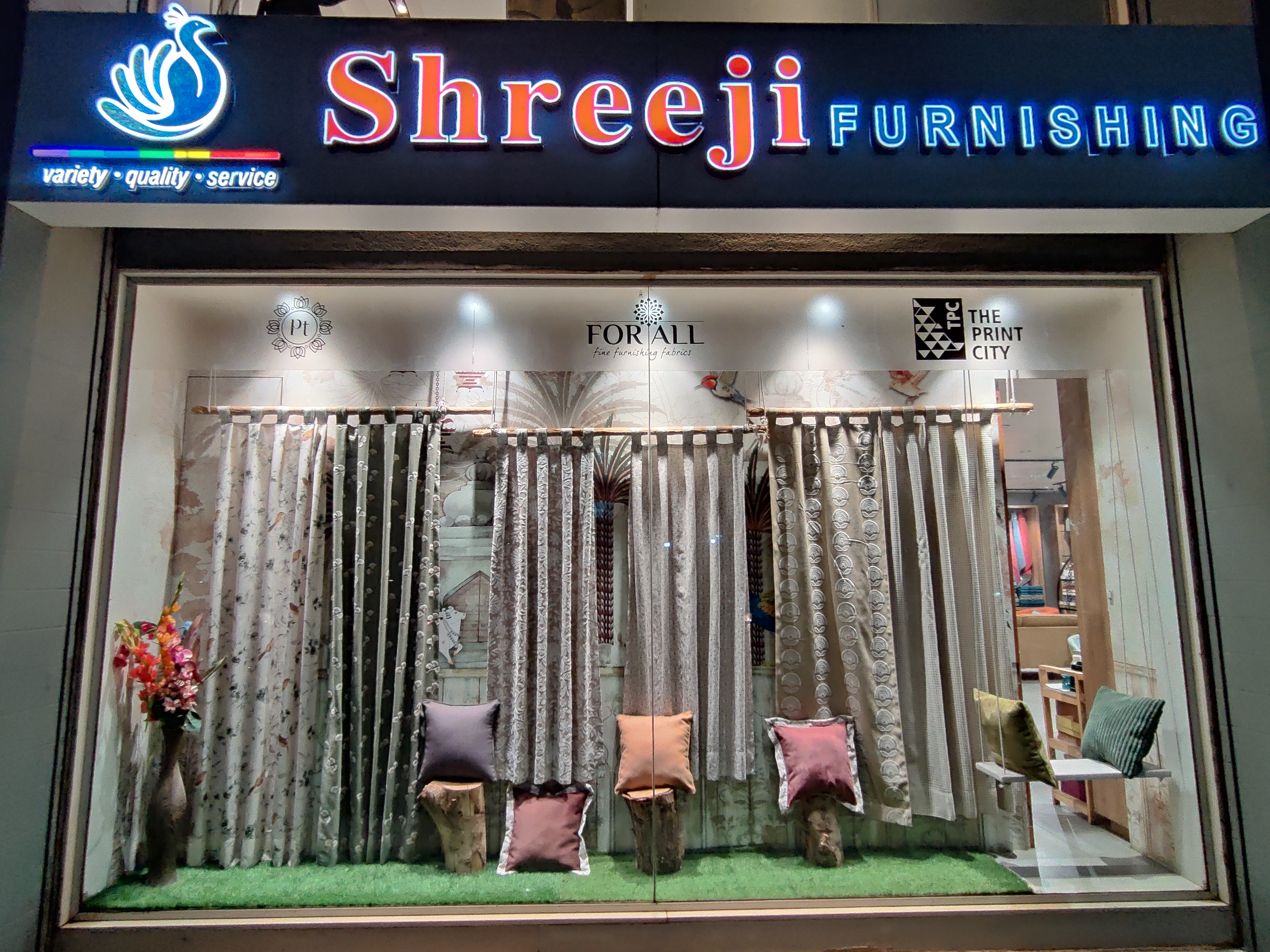 Showroom flooring display